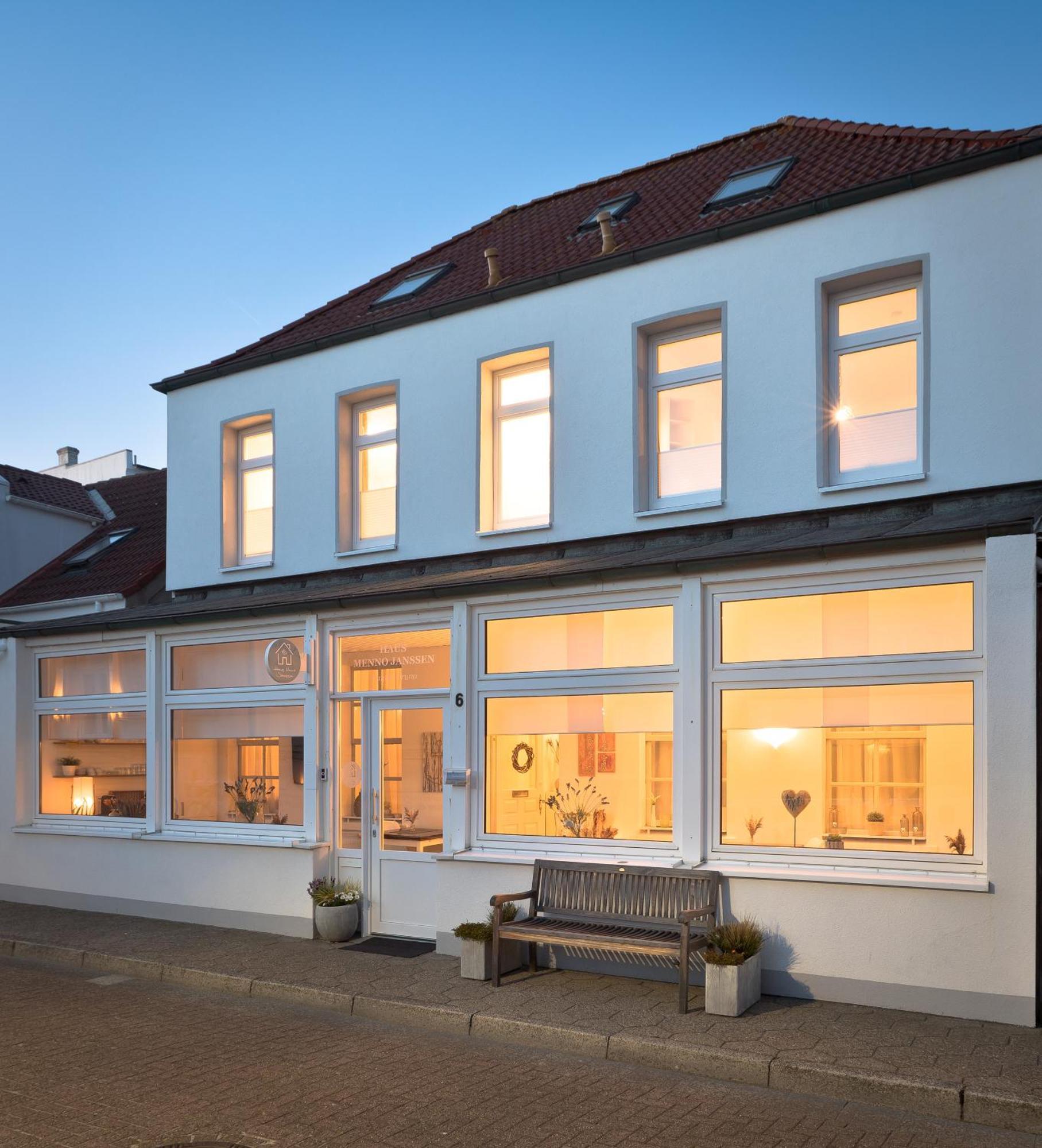 Haus Menno Janssen - Ferienwohnung Bella Norderney Esterno foto